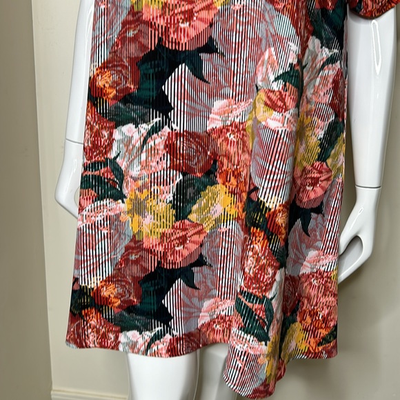 Halogen Striped Floral Abstract Shift Dress with ruched sleeves, size L - Picture 3 of 8